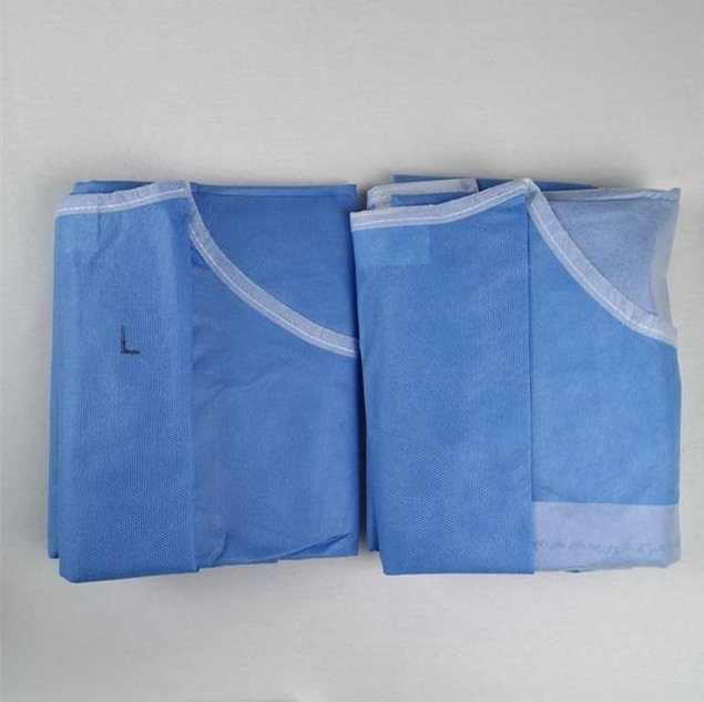 surgical gown 2.jpg